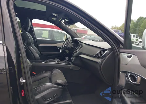 2016 Volvo Xc90 T6 R-Design z USA, uszkodzony, nr VIN YV4A22PM3G1064893